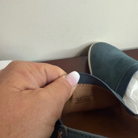 FRYE “Melanie” NWT sea blue Slip-On Shoes in size 9.5 - Picture 10 of 10